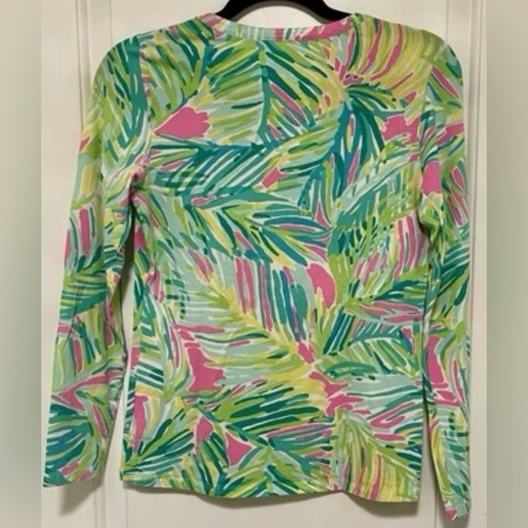 Lilly Pulitzer Tropical Leaves Top Long Sleeve V Neck Beach Preppy Resort Small - Picture 6 of 13